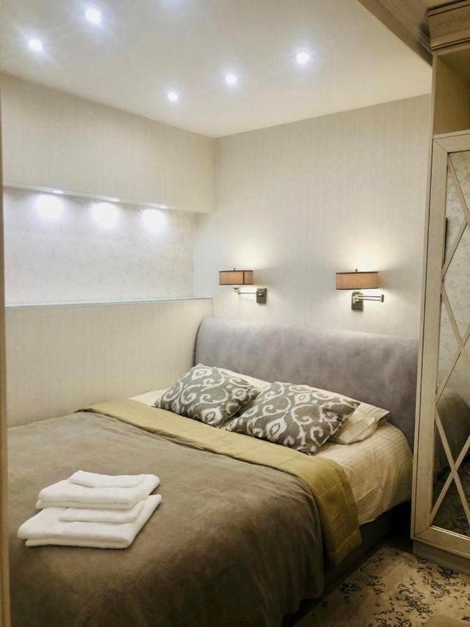 Cozy Studio Apartment In The Center Of Riga Exteriér fotografie