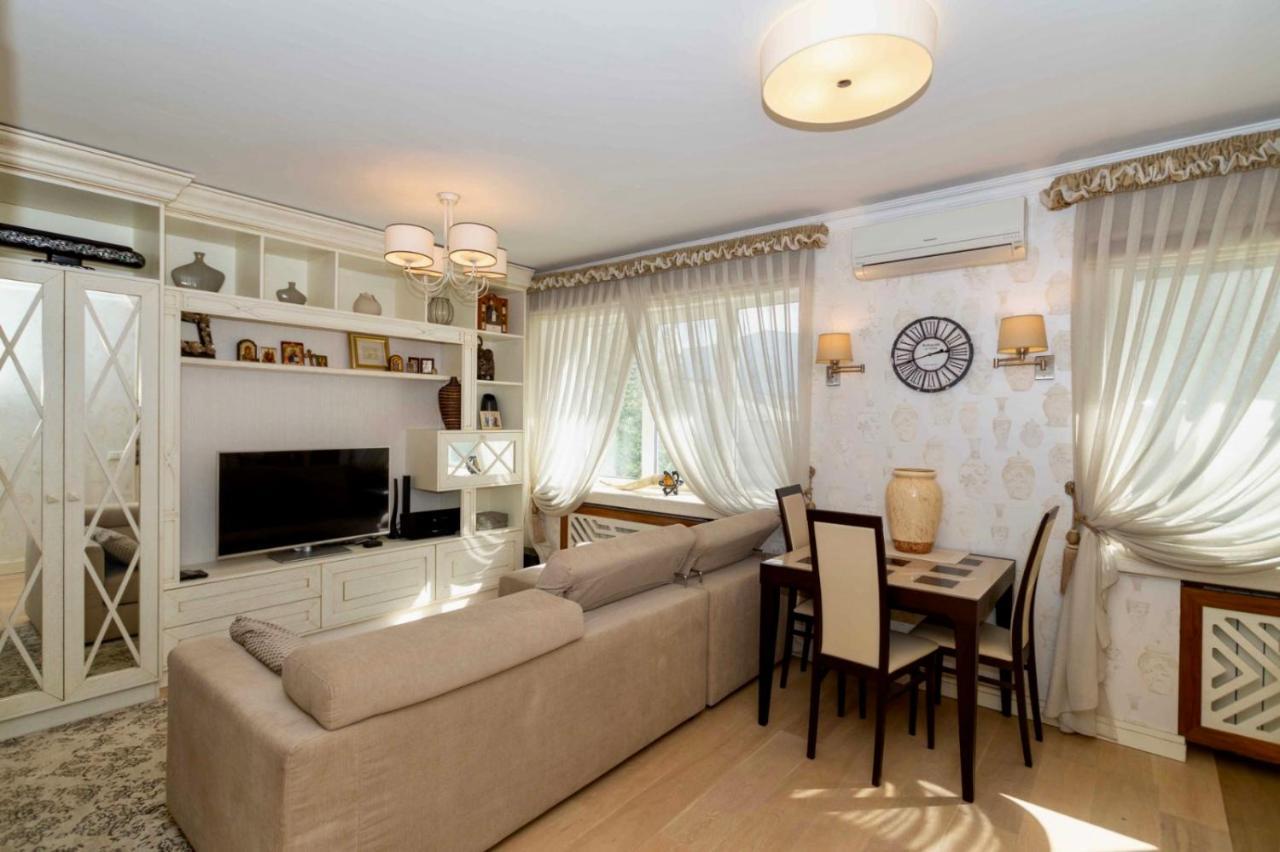 Cozy Studio Apartment In The Center Of Riga Exteriér fotografie